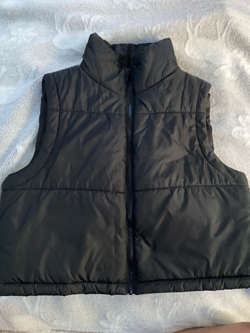 SHEIN Black Puffer Vest